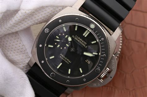 panerai pam 389 replica